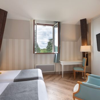 Hebergement Village club la FERTE IMBAULT