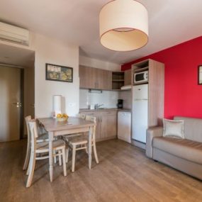 hébergement village vacances Roquebrune sur Argens