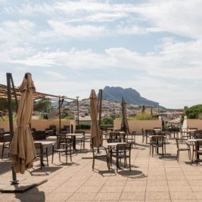 restaurant village club Roquebrune sur Argens
