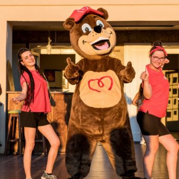 animateur enfant mileo village club Roquebrune sur Argens