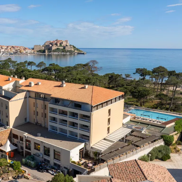 village vacances calvi