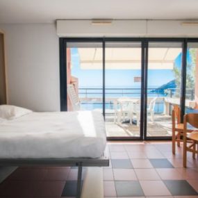 Hébergement Mandelieu La Napoule