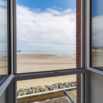 vue de la plage hotel binic